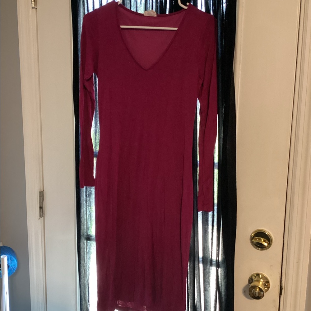 Fantastic Fawn Long Sleeve V-Neck Bodycon Dress - Berry